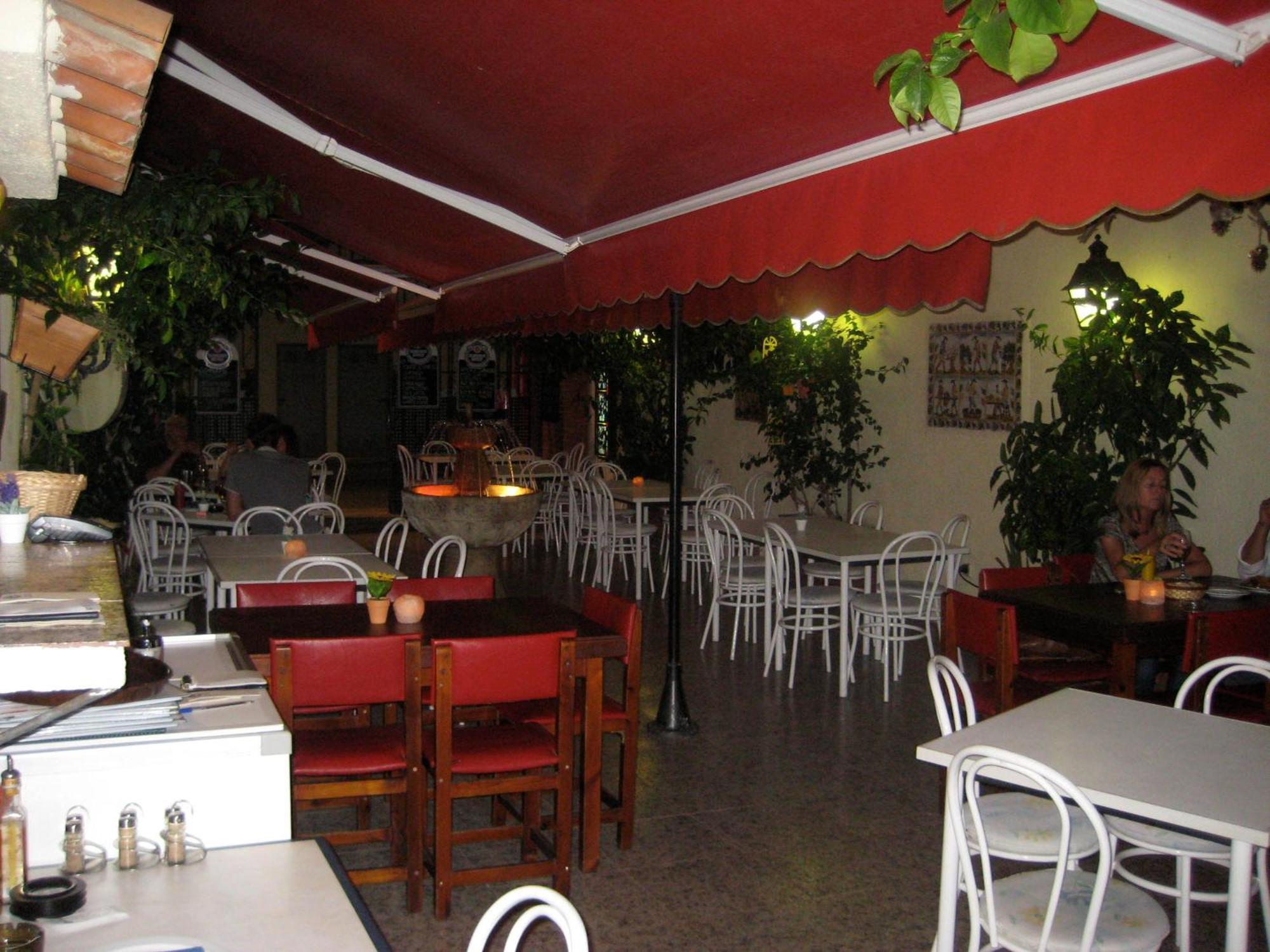 Pension Casa Austria Calella Dış mekan fotoğraf
