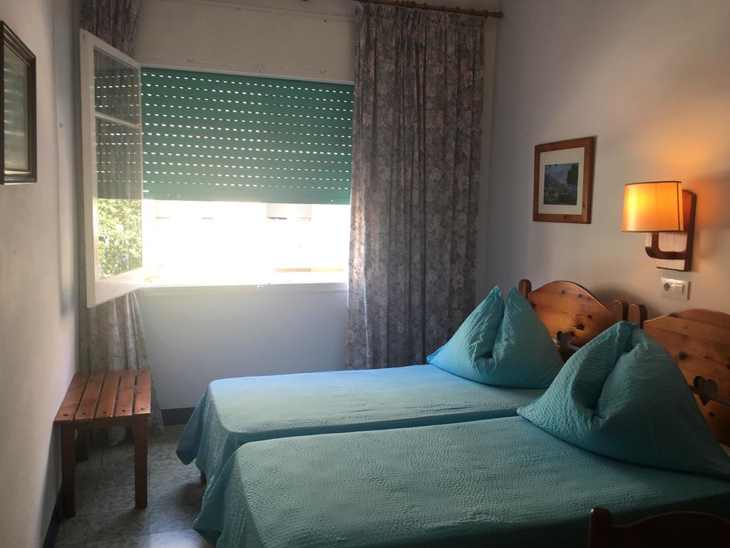 Pension Casa Austria Calella Dış mekan fotoğraf