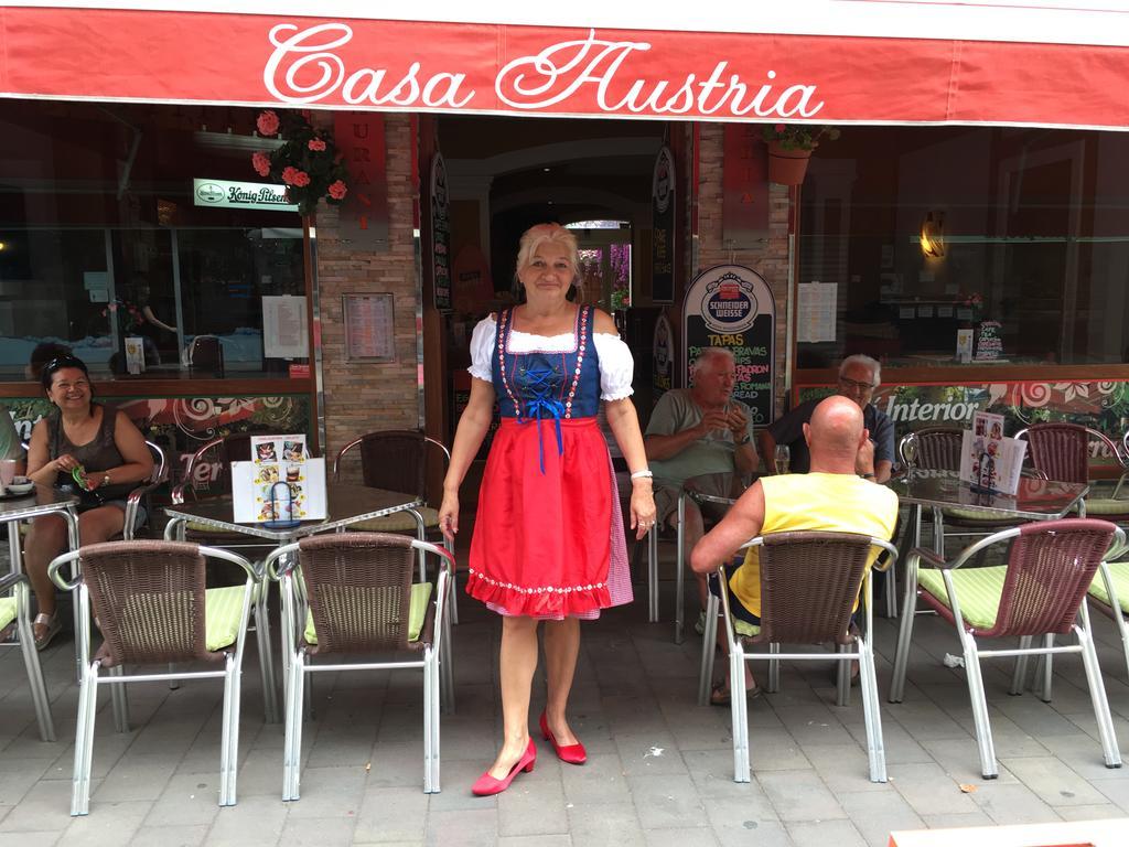 Pension Casa Austria Calella Dış mekan fotoğraf