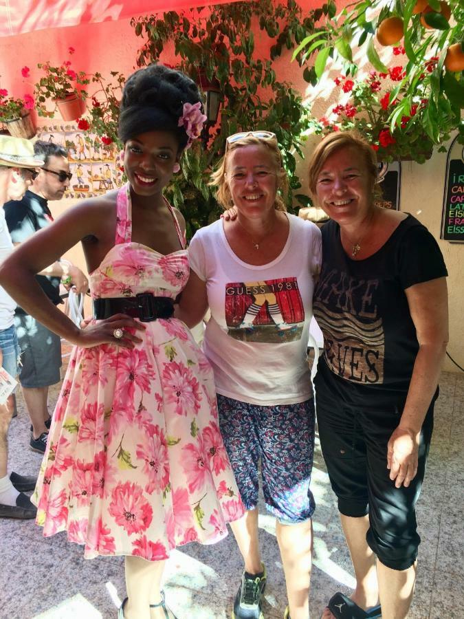 Pension Casa Austria Calella Dış mekan fotoğraf