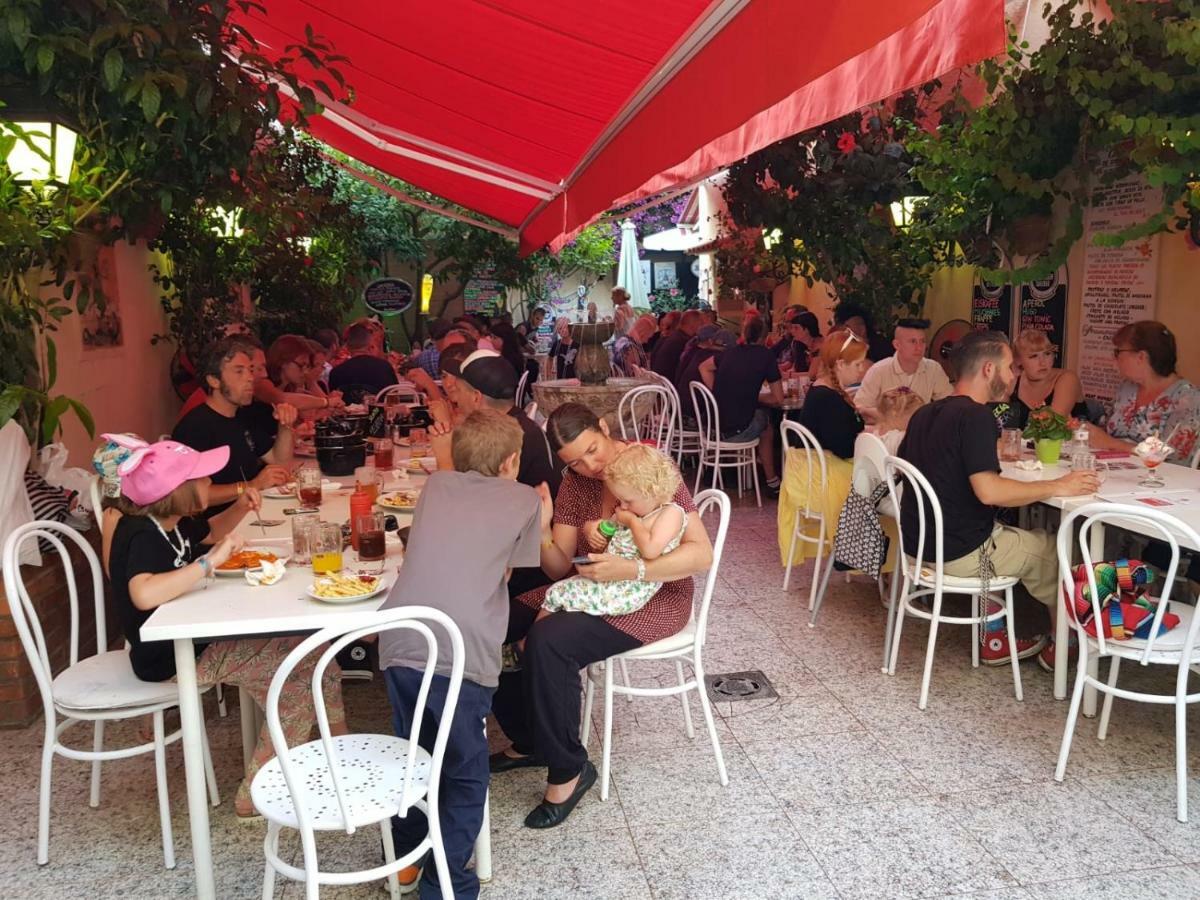 Pension Casa Austria Calella Dış mekan fotoğraf